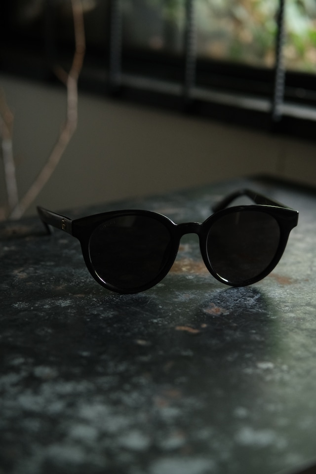 IORI/"GUCCI" sunglasses