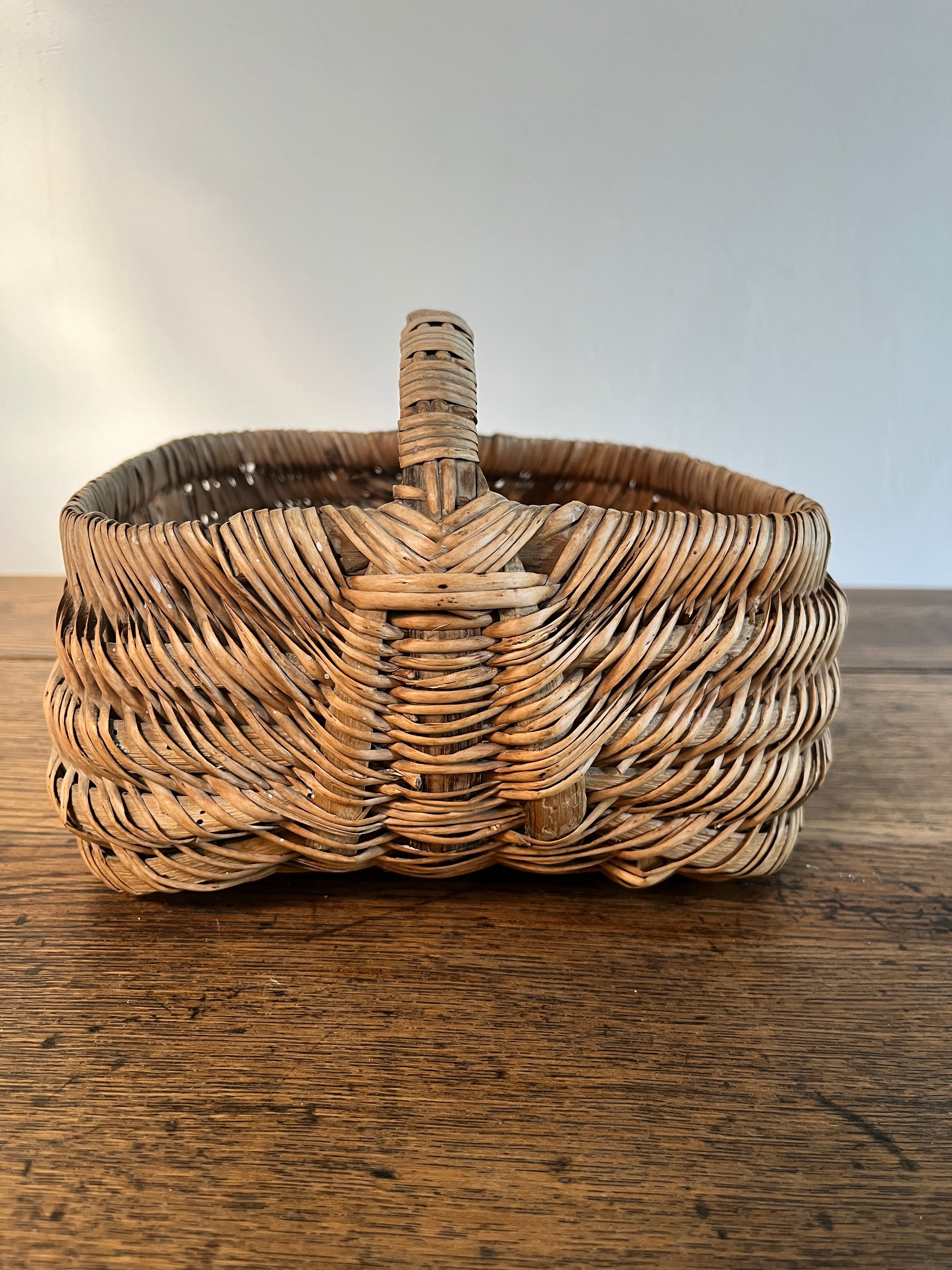 PANIER vintage＜フランスかご・ヴィンテージ・竹ハンドル・かご小さめ