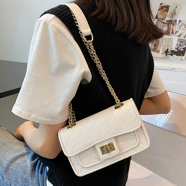 サマーチェーン スタイル 夏物 スクウェア メッセンジャーバッグ Tiancai_Wing_Bag46728762921