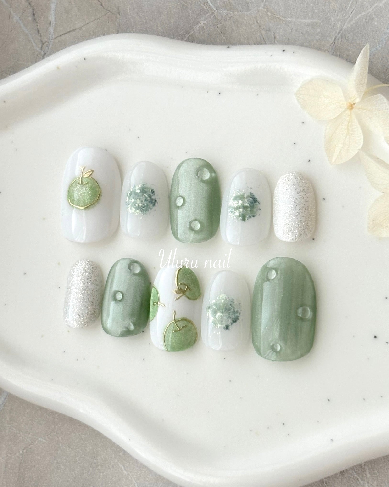 ぷっくり青りんごネイルチップ...【015】|推し活 ミセス 青リンゴ…#ncs009