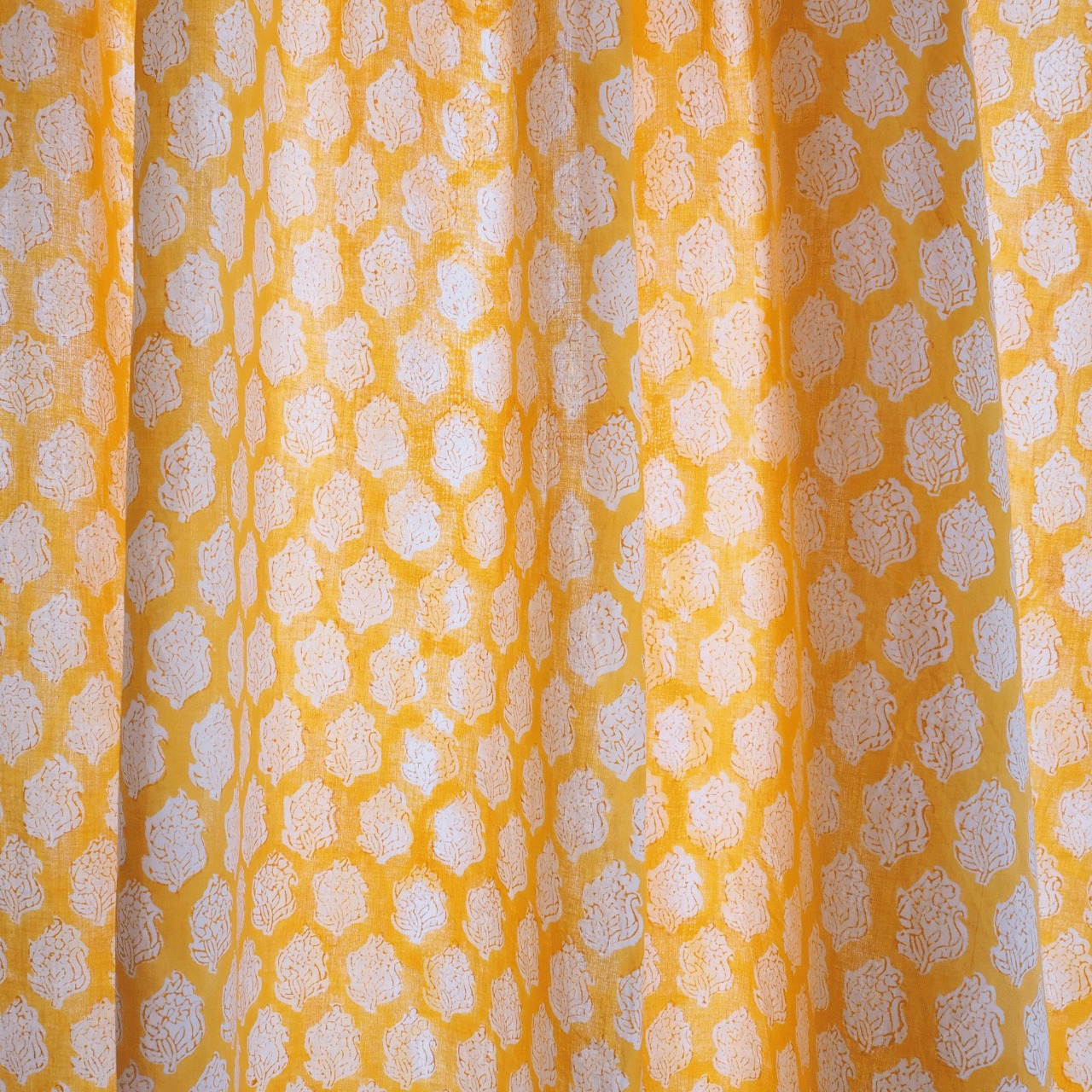 ブロックプリント生地【50cm単位】インド綿  小花柄 黄色×白 #13215-YL1