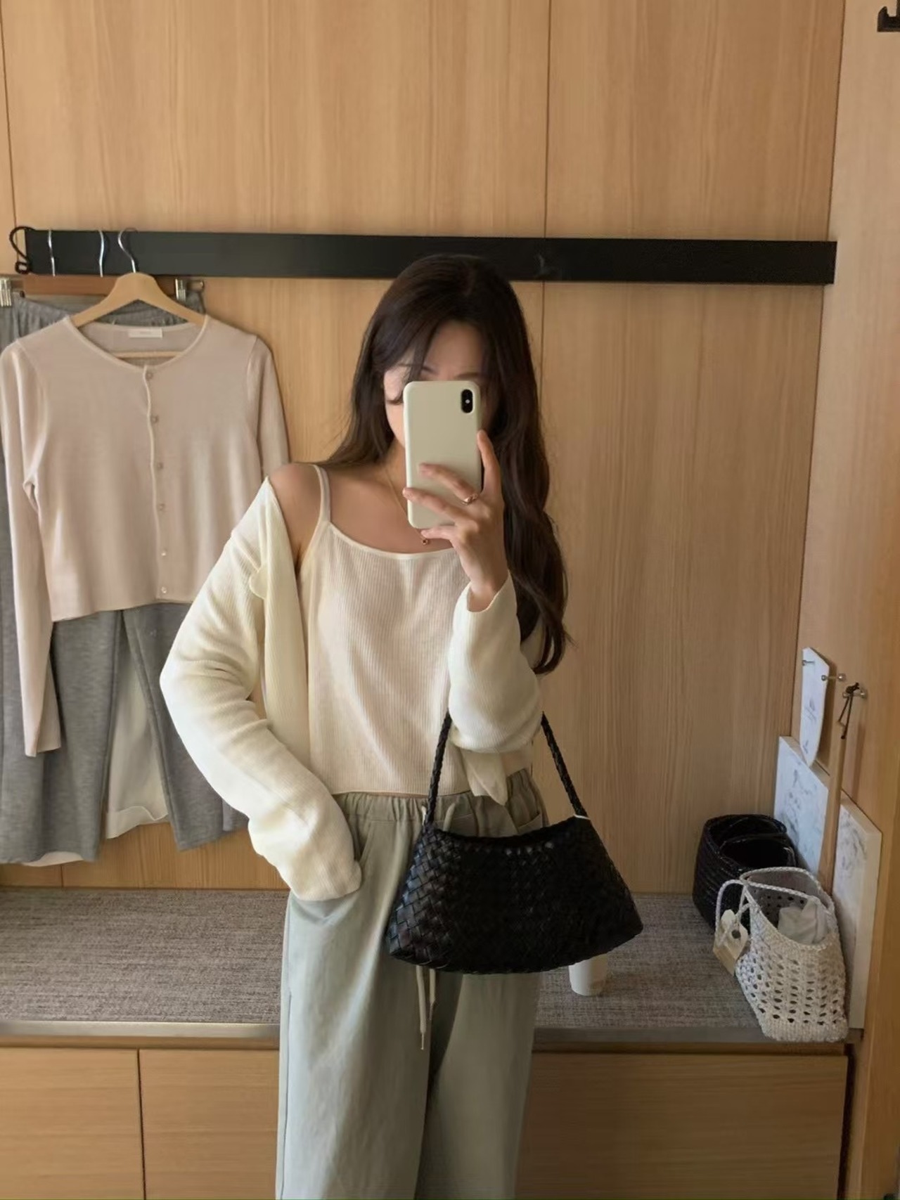 (LITER) muse linen sleeveles  / 2color