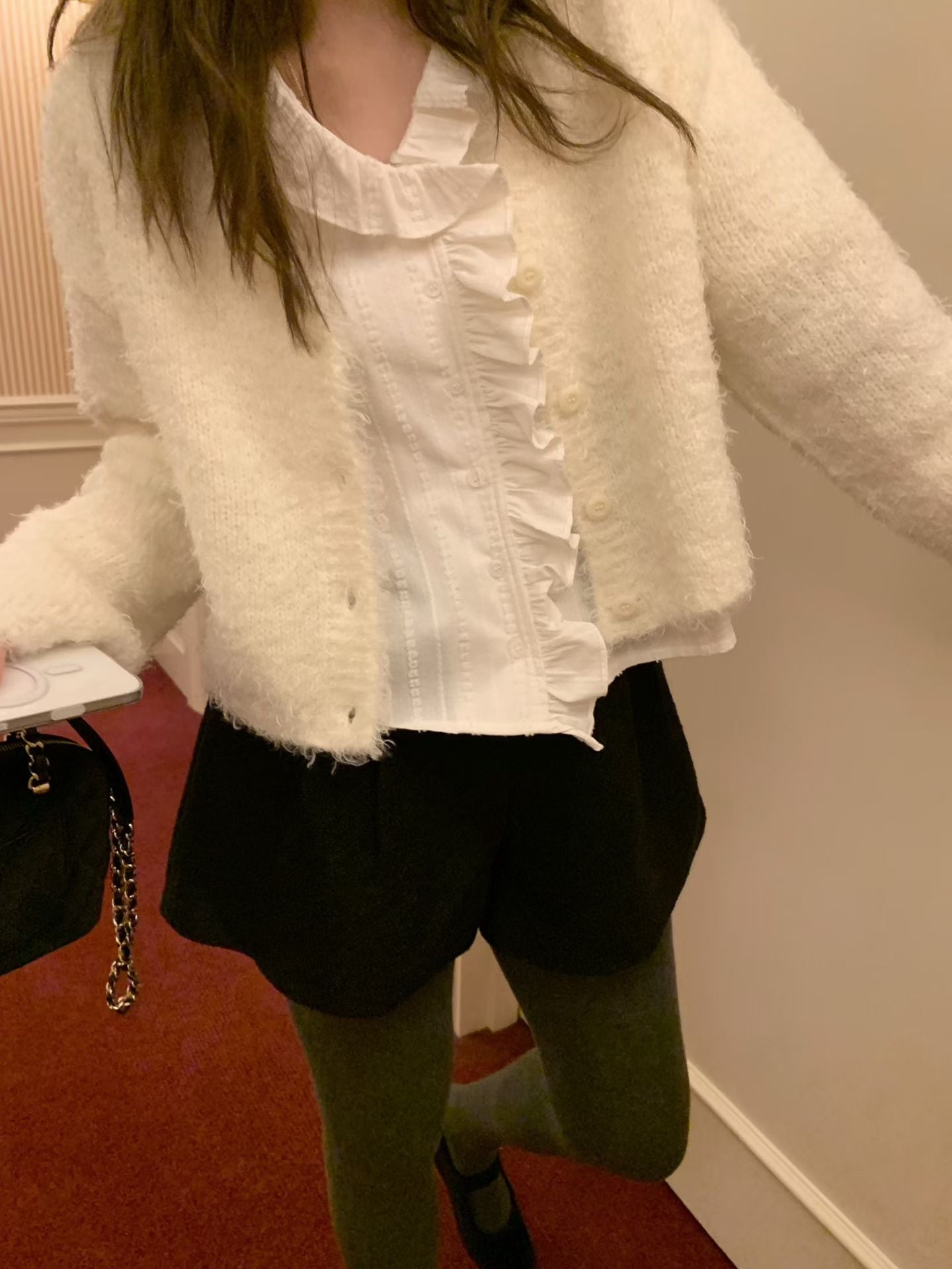 (予約)mellounge / Wing V Cardigan