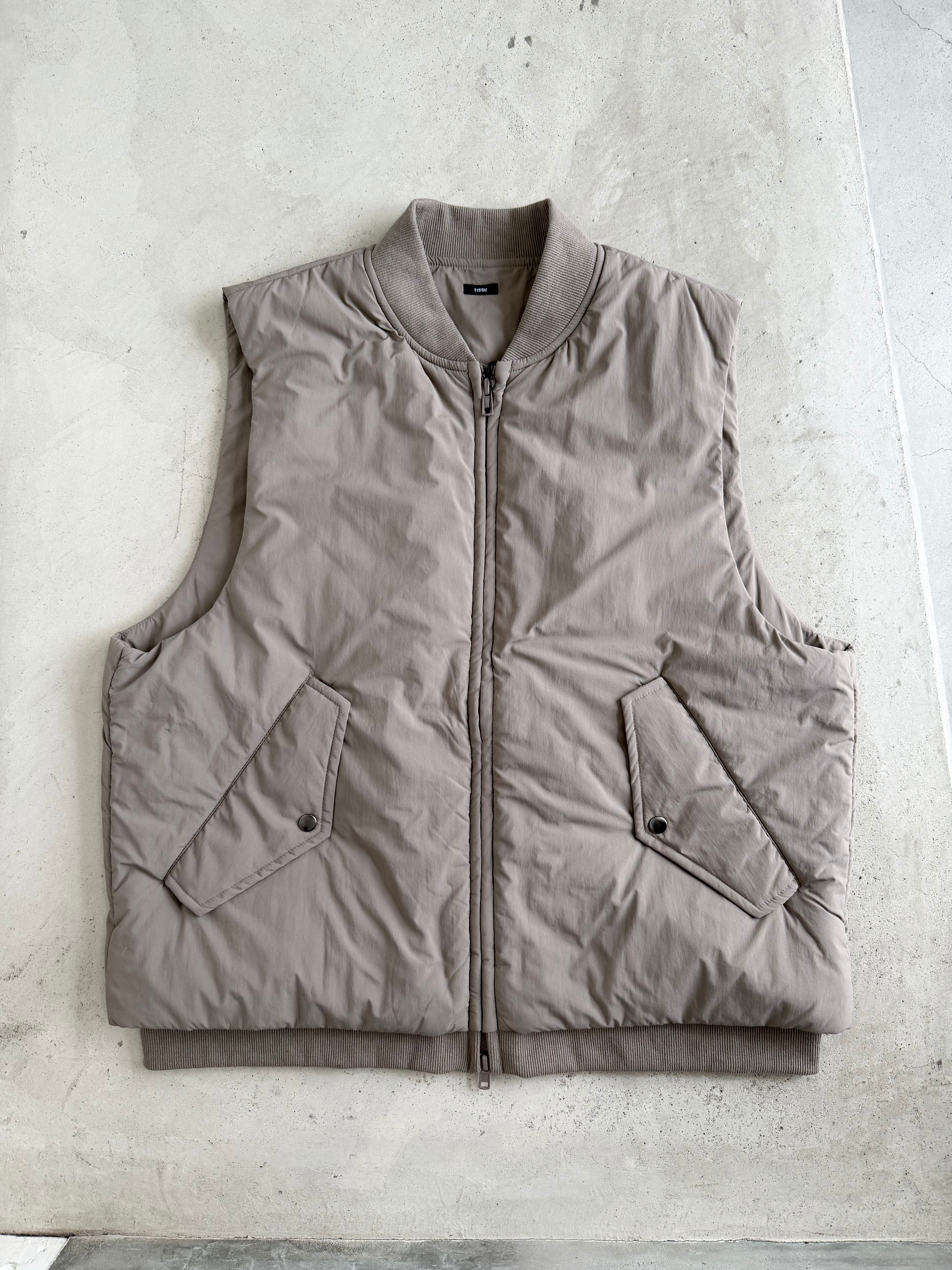 UNIVERSAL TISSU ナイロンキルティング W ZIP ベスト | T-Base-Life