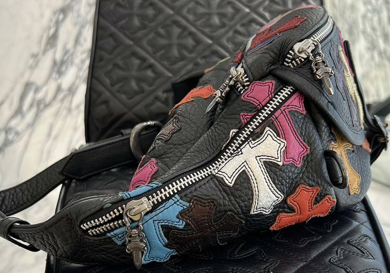CHROME HEARTS クロムハーツ マルチカラー セメタリークロスパッチ 1ス