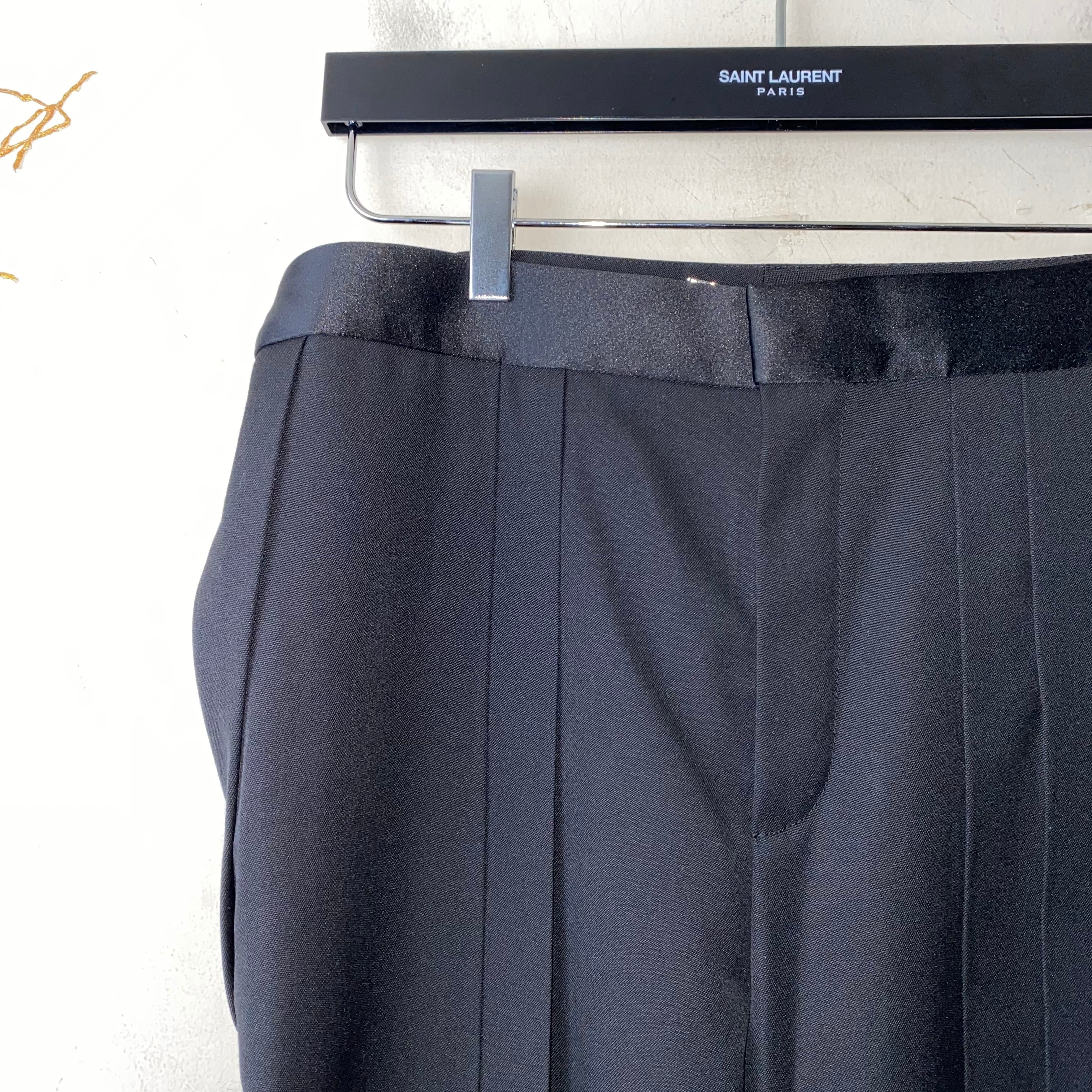 SAINT LAURENT PARIS pleated black “hakama” pants | NOIR ONLINE