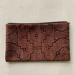 FP33 泥染めポーチ　帆布紫　24x14cm シピボ族の泥染め