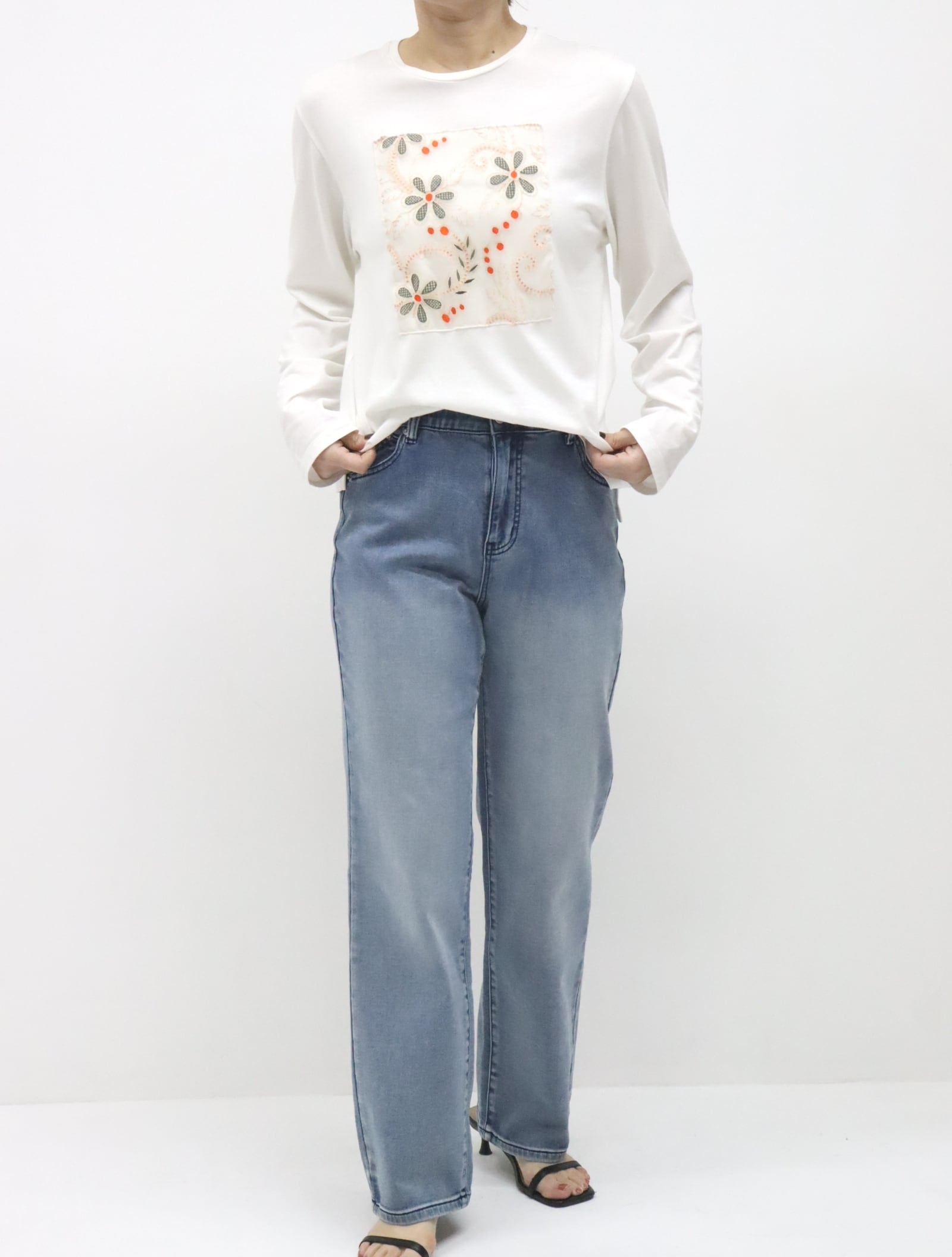 ナイロンオーガンオレンジフラワーカットソー