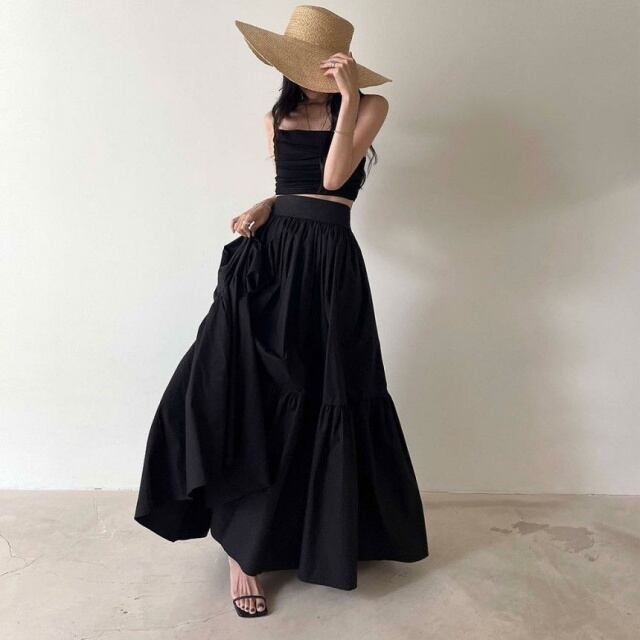 【予約販売】セットアップ レディース ロングスカート ブラック ハイウエスト ベージュ キャミソール フレア ショート丈 へそ出し 美ライン 背中見せ こなれ感 大人可愛い きれいめ 楽ちん エレガント おしゃれ 旅行 韓国 春 夏 トレンド M/L