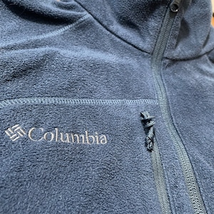 【Columbia】フリース ハーフジップ ワンポイントロゴ 刺繍ロゴ ラグランスリーブ M相当 コロンビア US古着