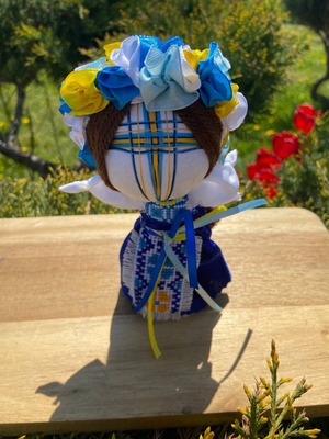 UA.Designer手作りモタンカ 14cm（ウクライナの御守り）スタンド付き