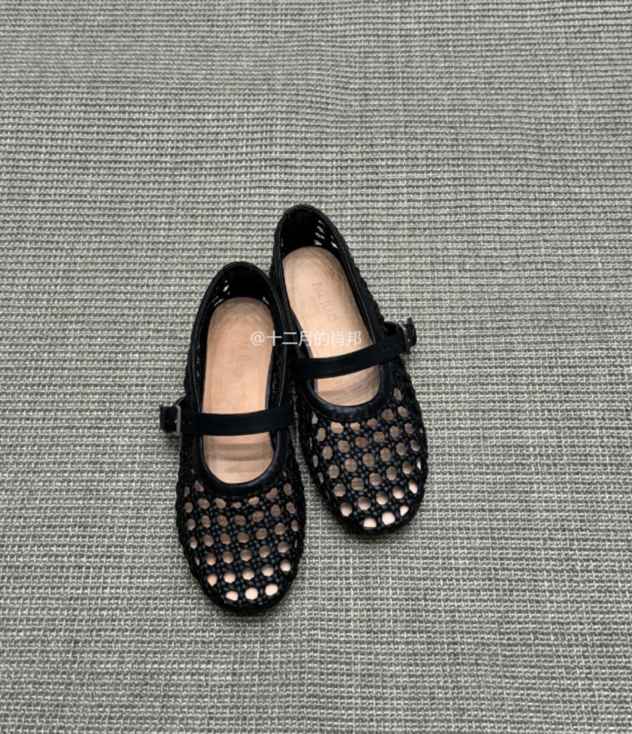 メッシュフラットシューズ｜さりげなく整う抜け感シューズ