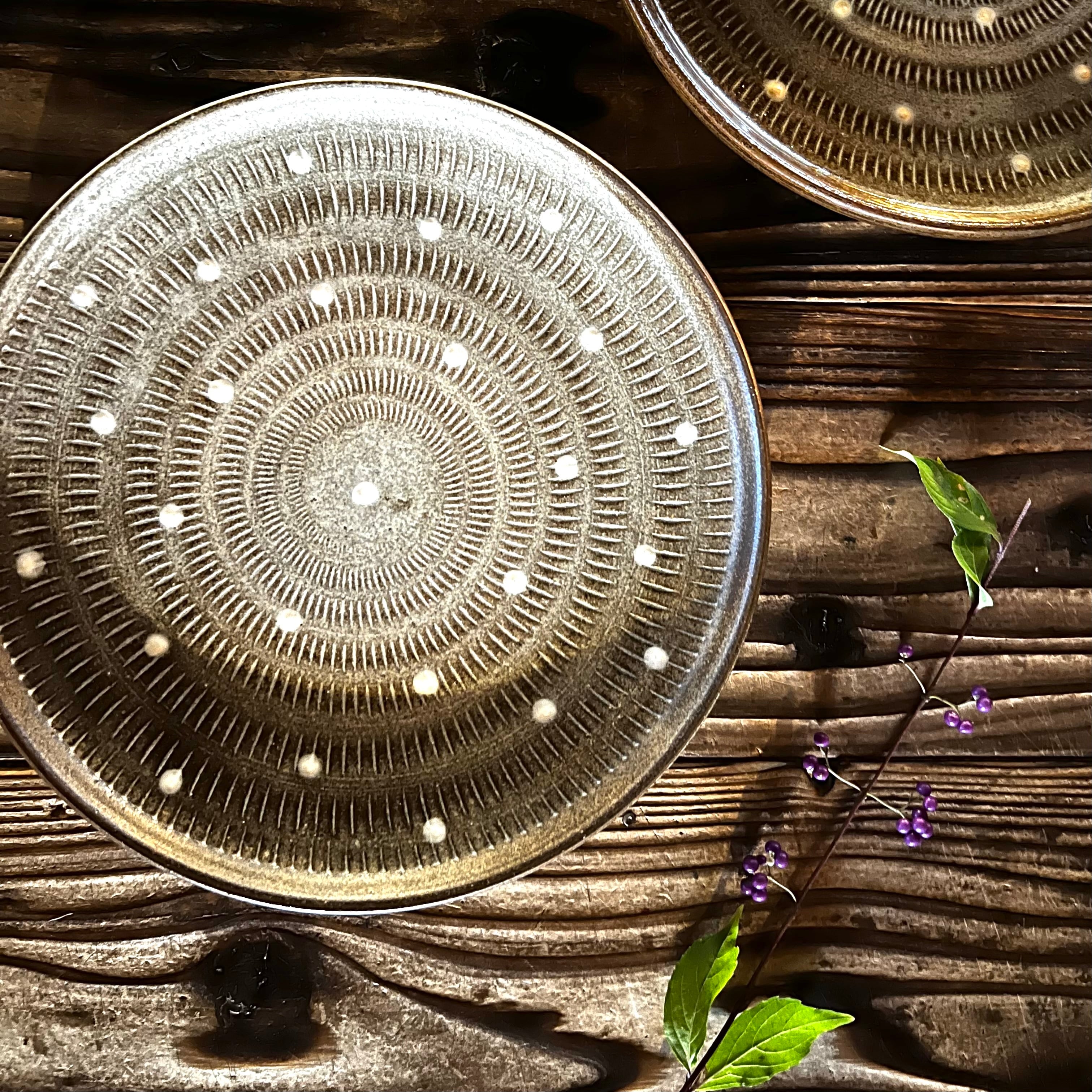 翁明窯元　尺皿　直径約30cm 翁明窯元 尺皿 直径約30cm 楽天市場】小石原焼き 翁明窯元 ふち