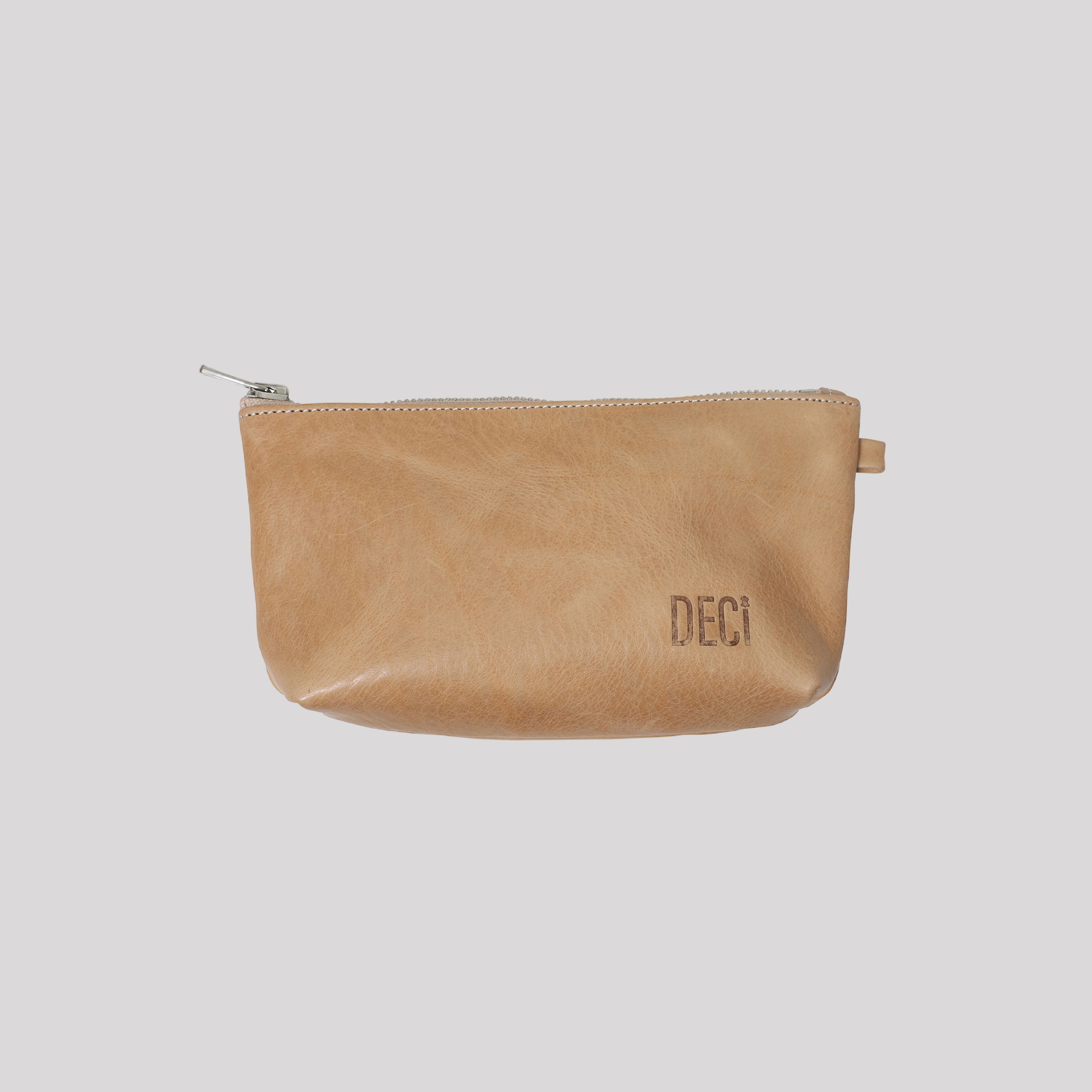 Straight Zip Pouch M | DECi Straight Zip Pouch M | DECi