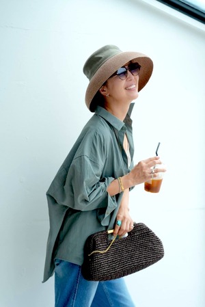 Beach & Town & Pool side shirt！カーキ