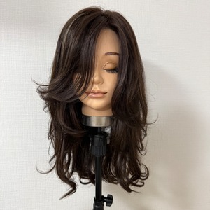 地毛なし用 商品名:メリー ナチュラルブラウン系ハイライト パーマ 百合子ウィッグレミー人毛100%