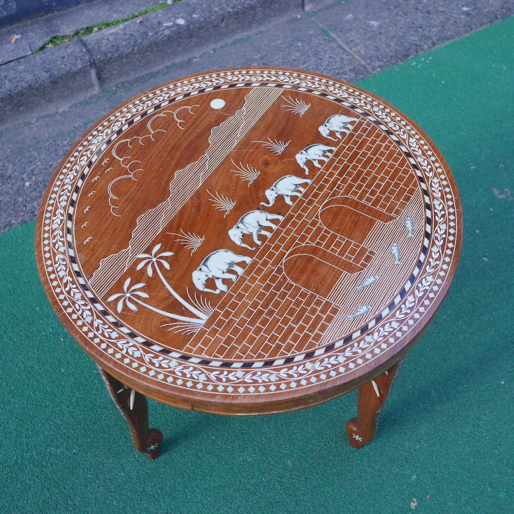 象モチーフ アジアンサイドテーブル | トリノス-torinoth- | 新宿区