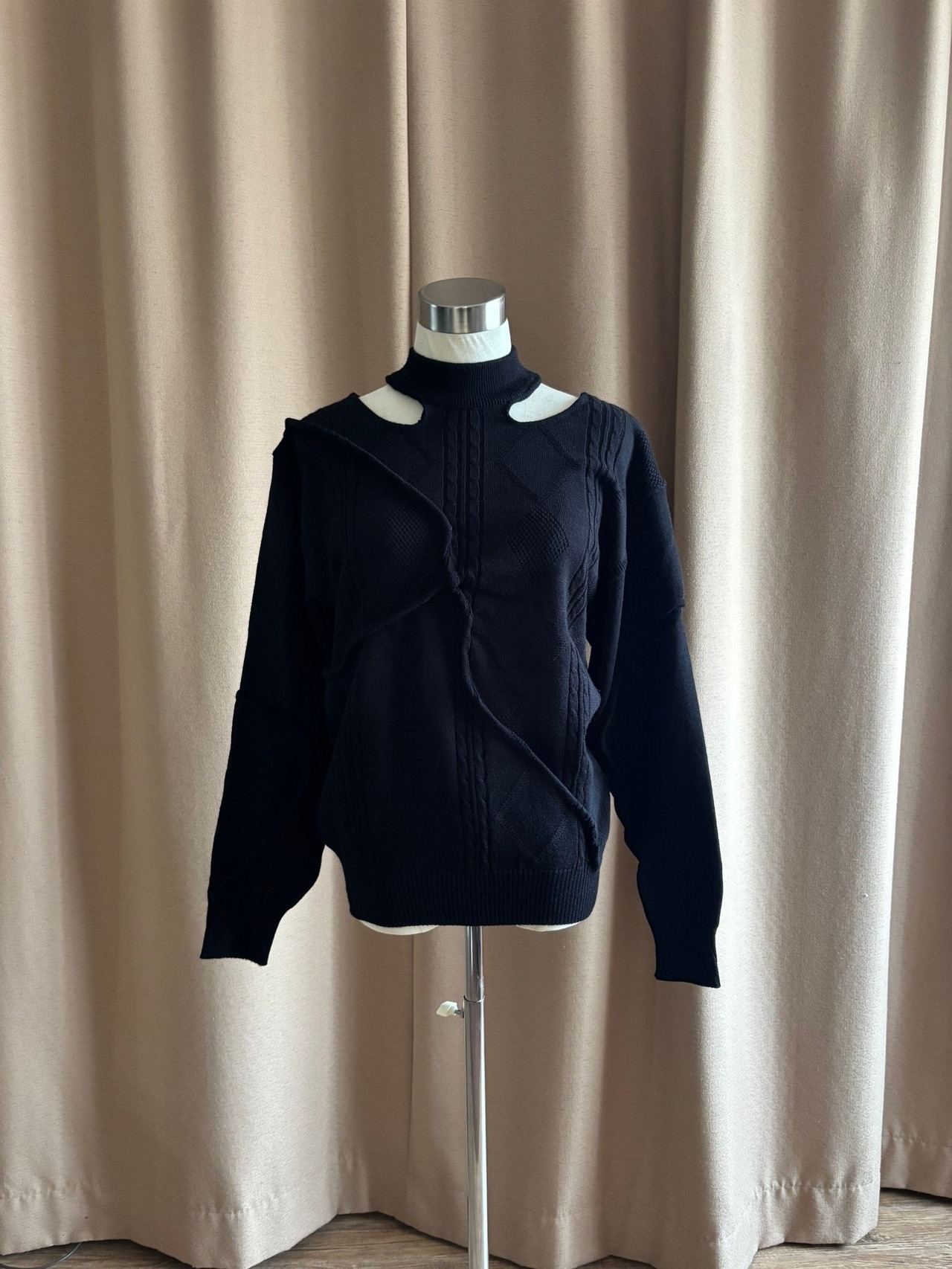 black mode design remake knit-4484-1