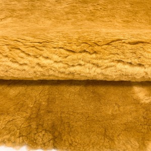 ムートン　羊の毛皮　M5-002
