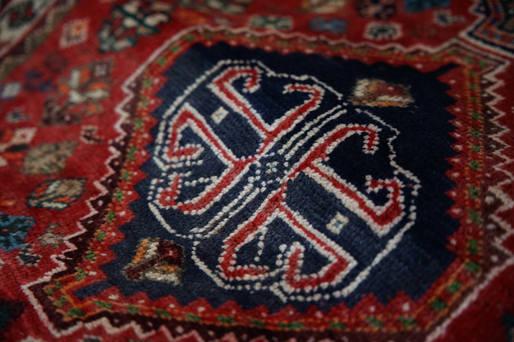 051 - Vintage qashqai rug