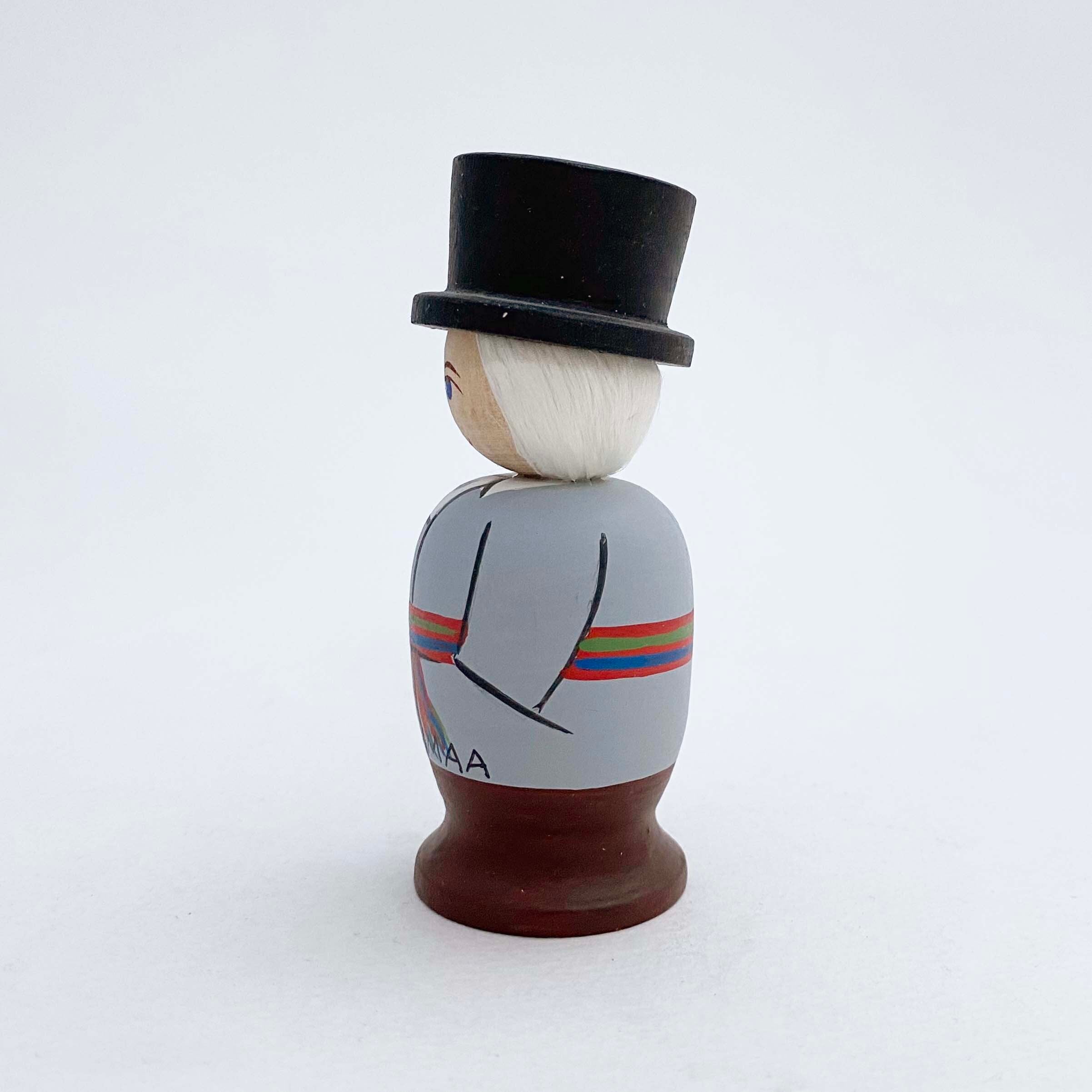 エストニアの民族こけし（ポルヴァ地方の男子8.5cm）