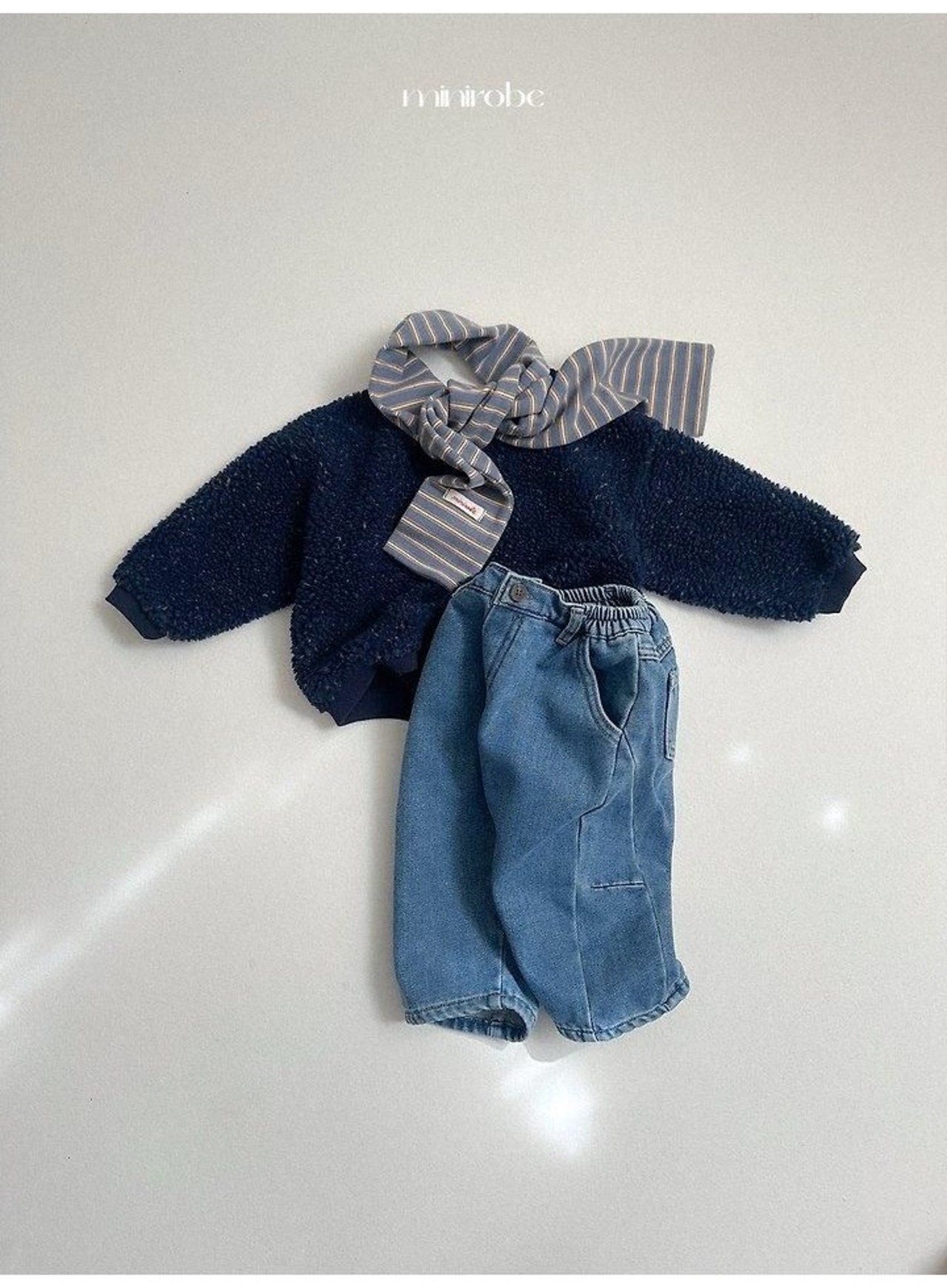 〖取寄〗韓国子供服 / 26winter / minirobe / カオマフラー / キッズ *FREE*