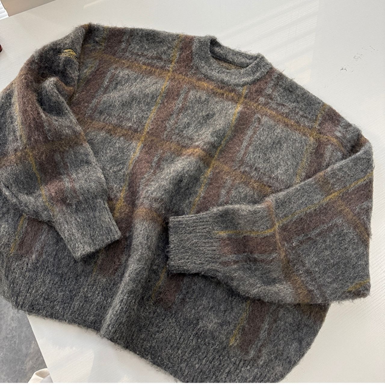 ふわふわチェック柄ビッグニット　1052