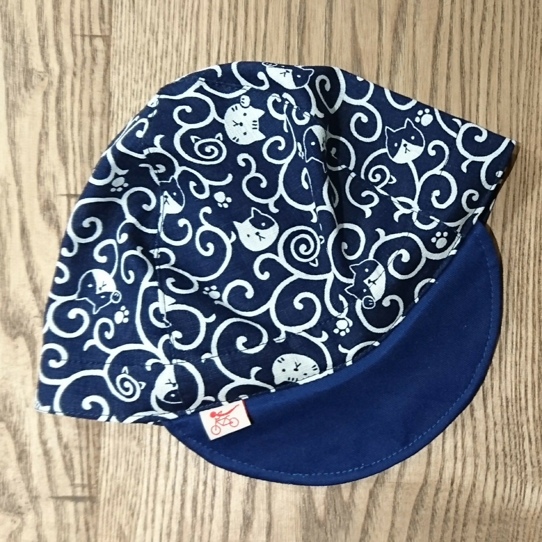 サイクルキャップ 唐草ネコ（3色） | Cyclone | ハンドメイドのゆる