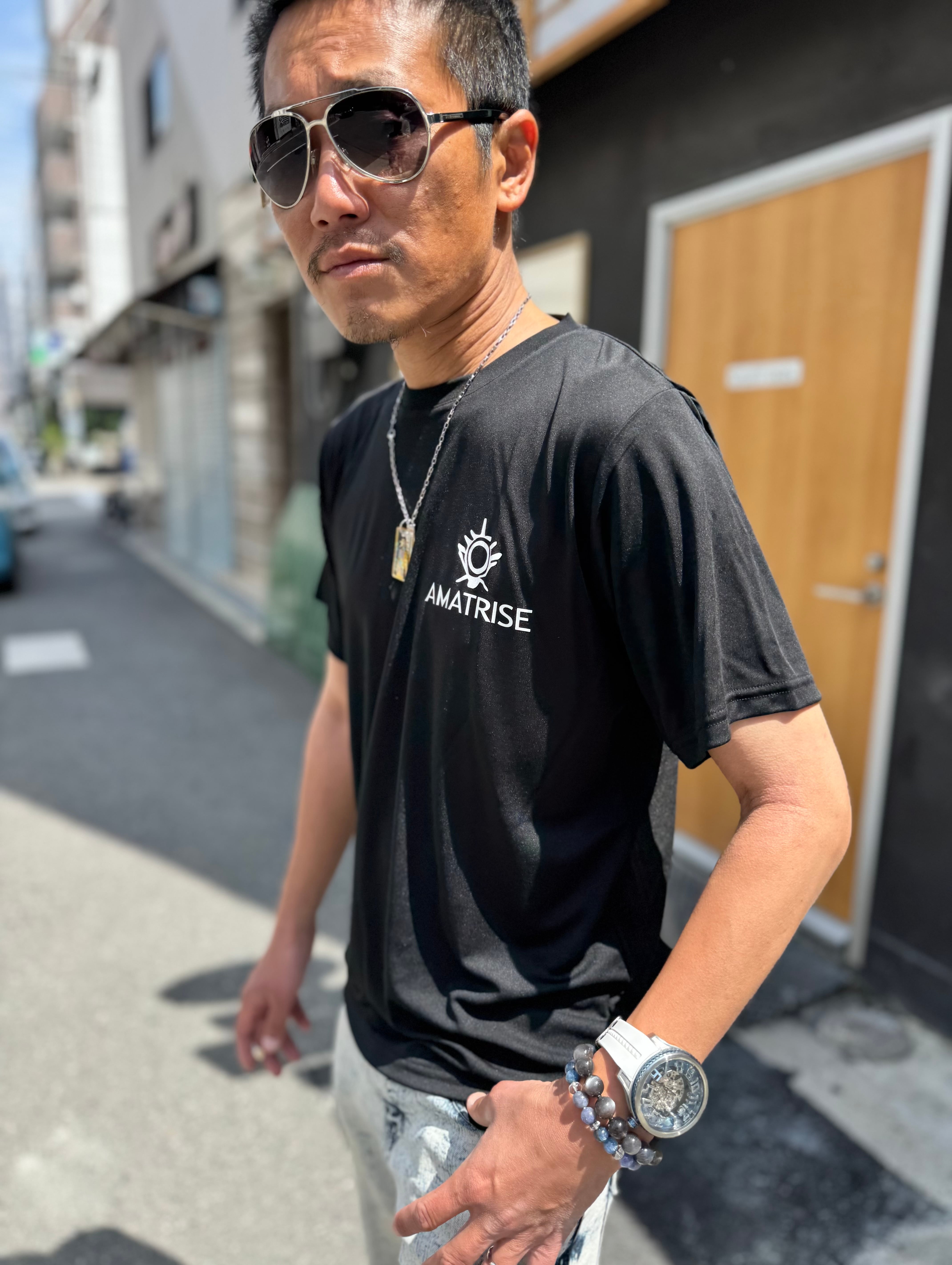 Tシャツ ブラック AURORA AWAKEN（オーロラ・アウェイクン） | AMATRISE