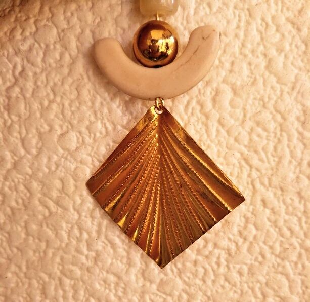 【SALE】【訳あり】アメリカンビンテージデザインイヤリングorピアス
