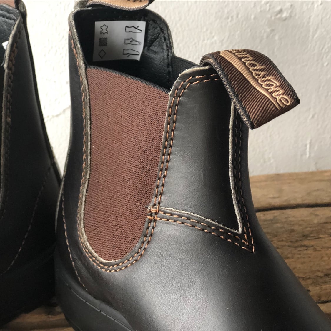 BLUNDSTONE サイドゴアブーツ500 Stout Brown(茶色) クラシックモデル