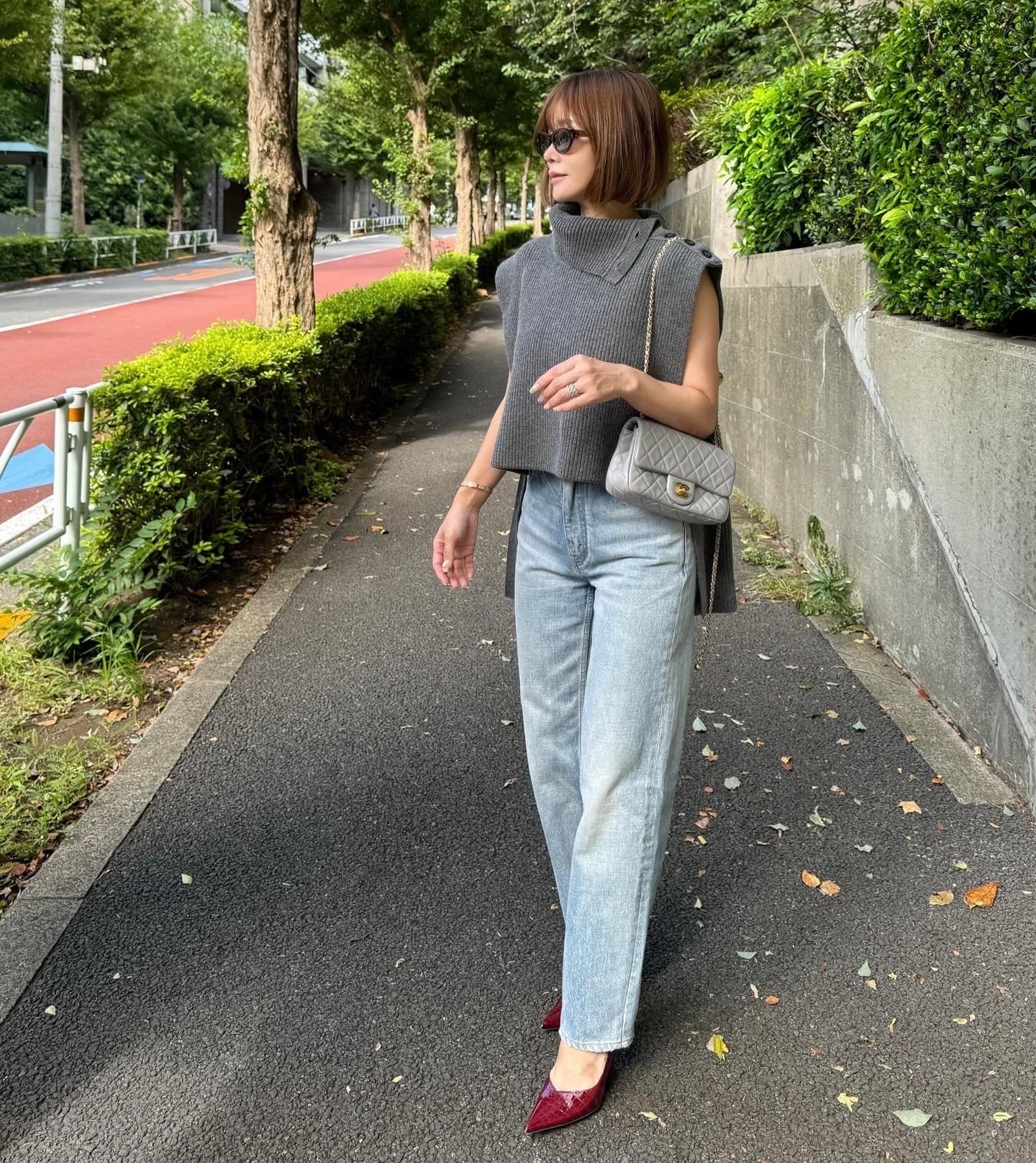 ノースリーブボタンダウンニット charre グレー | Cygne 