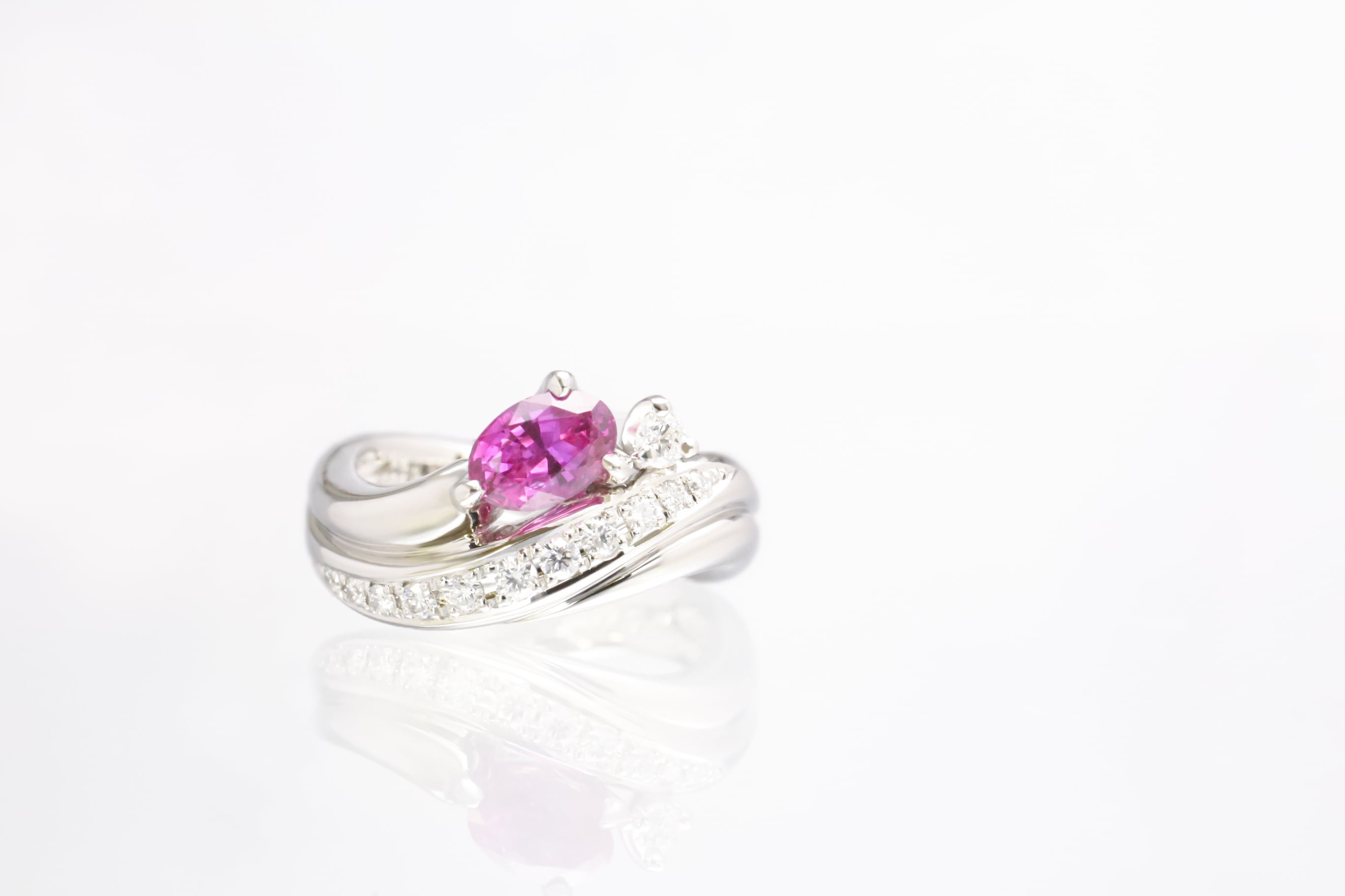 PT900 ピンクサファイア0.95ct/ダイヤモンド0.26ctリング#13 | rizjewelry