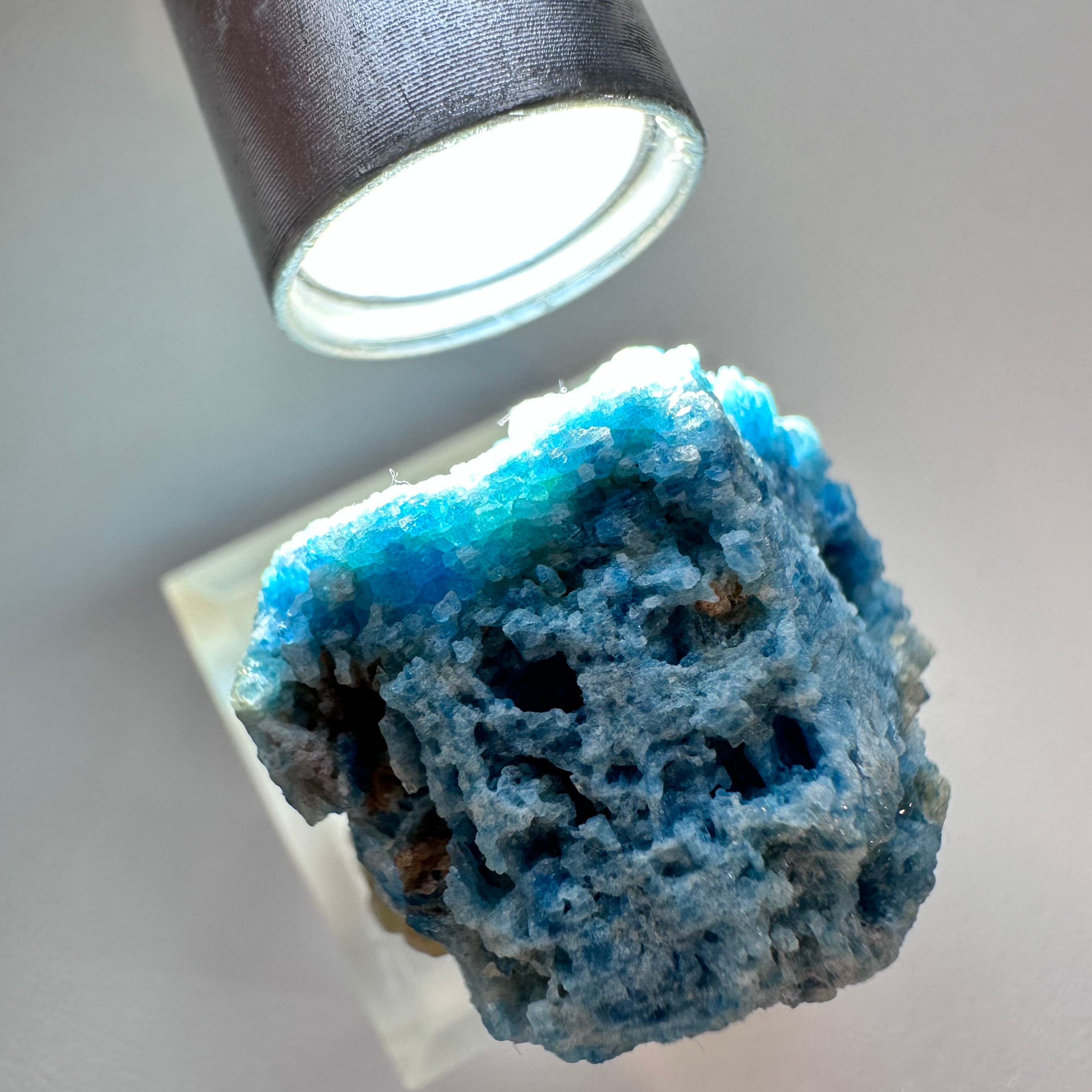 ユークレース（アクアマリン仮晶）【Euclase psm. Aquamarine