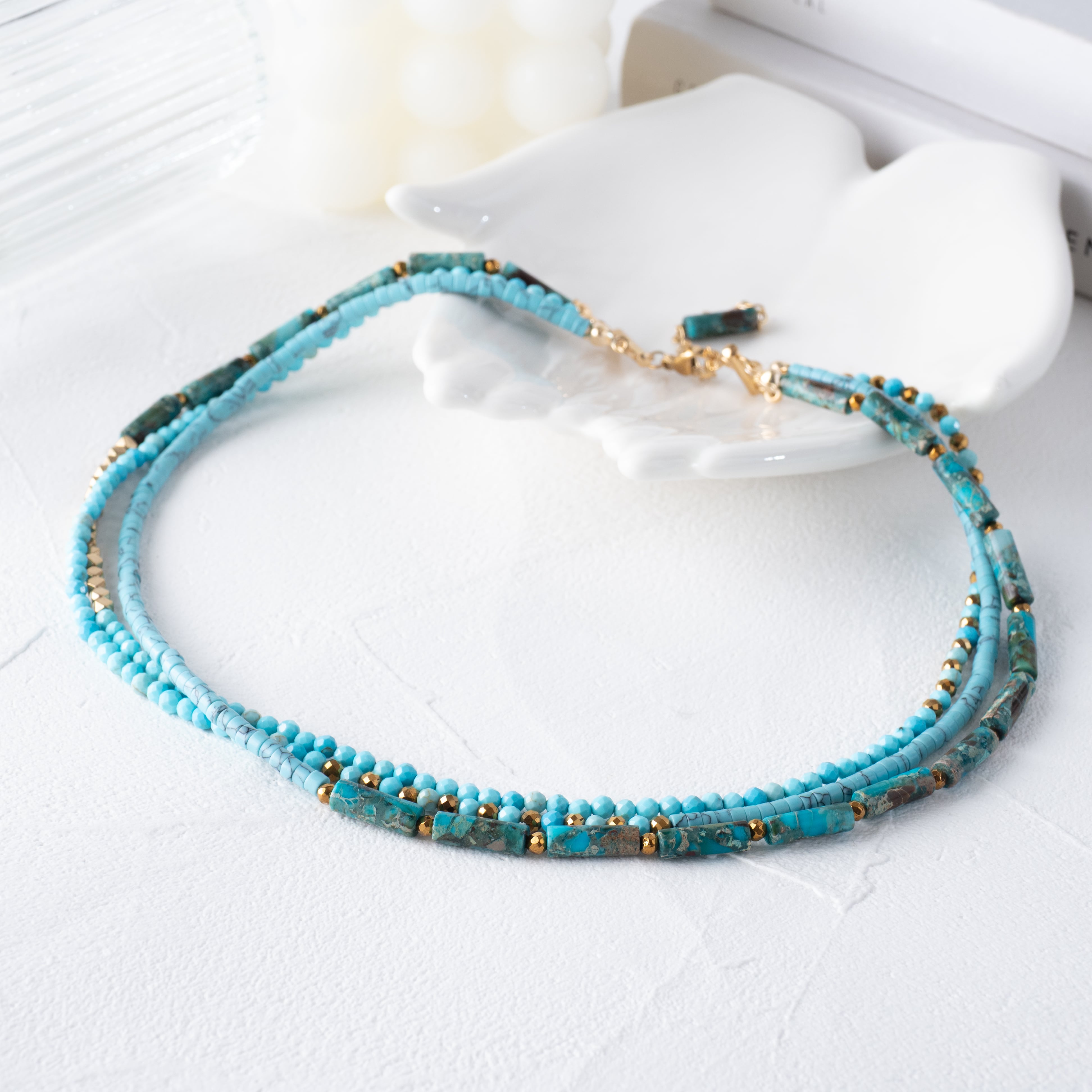 ターコイズ×ゴールドの3連ネックレス | lemonsoda091