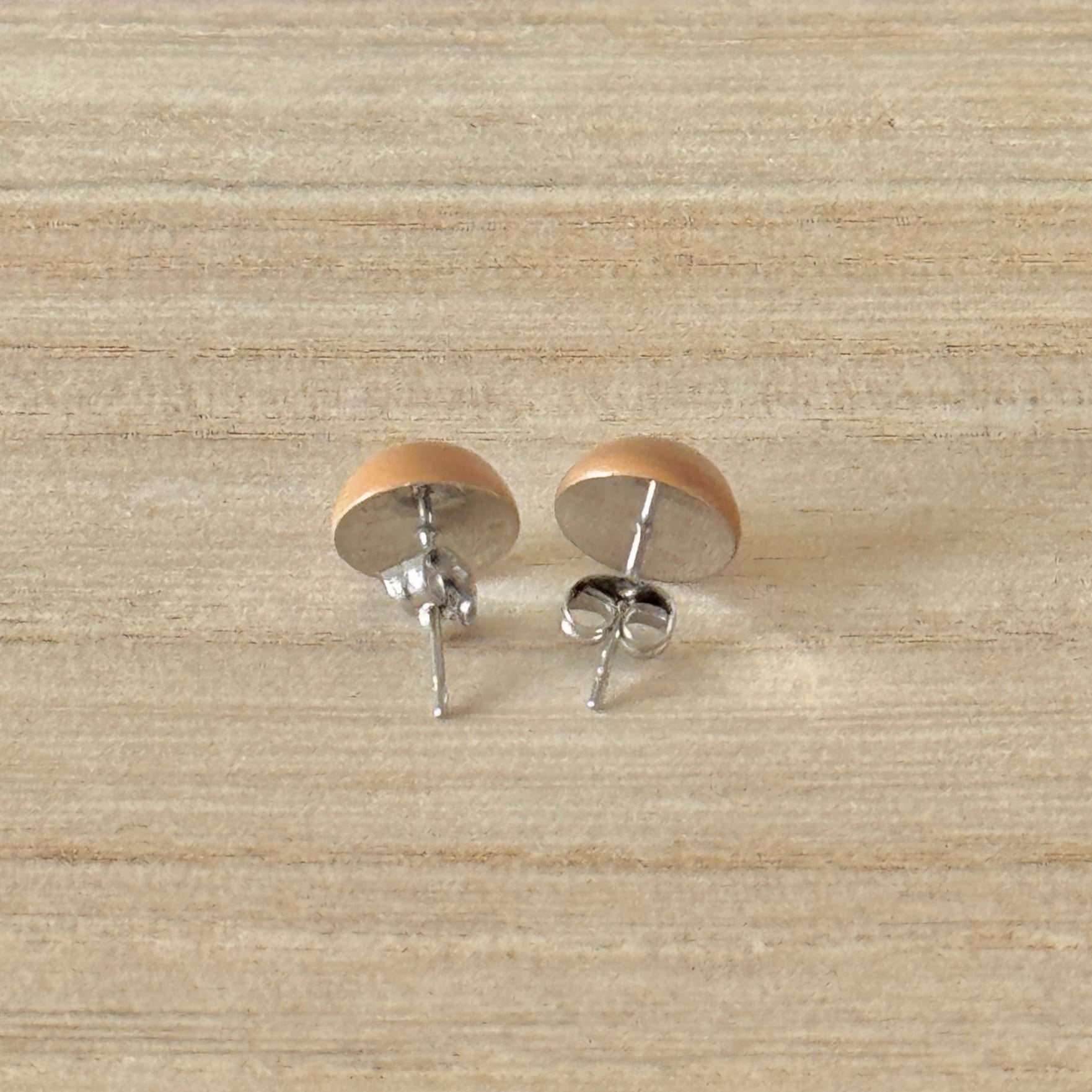 あるぱか漆工房 和色うるしピアス 8mm | Dear Okinawa,