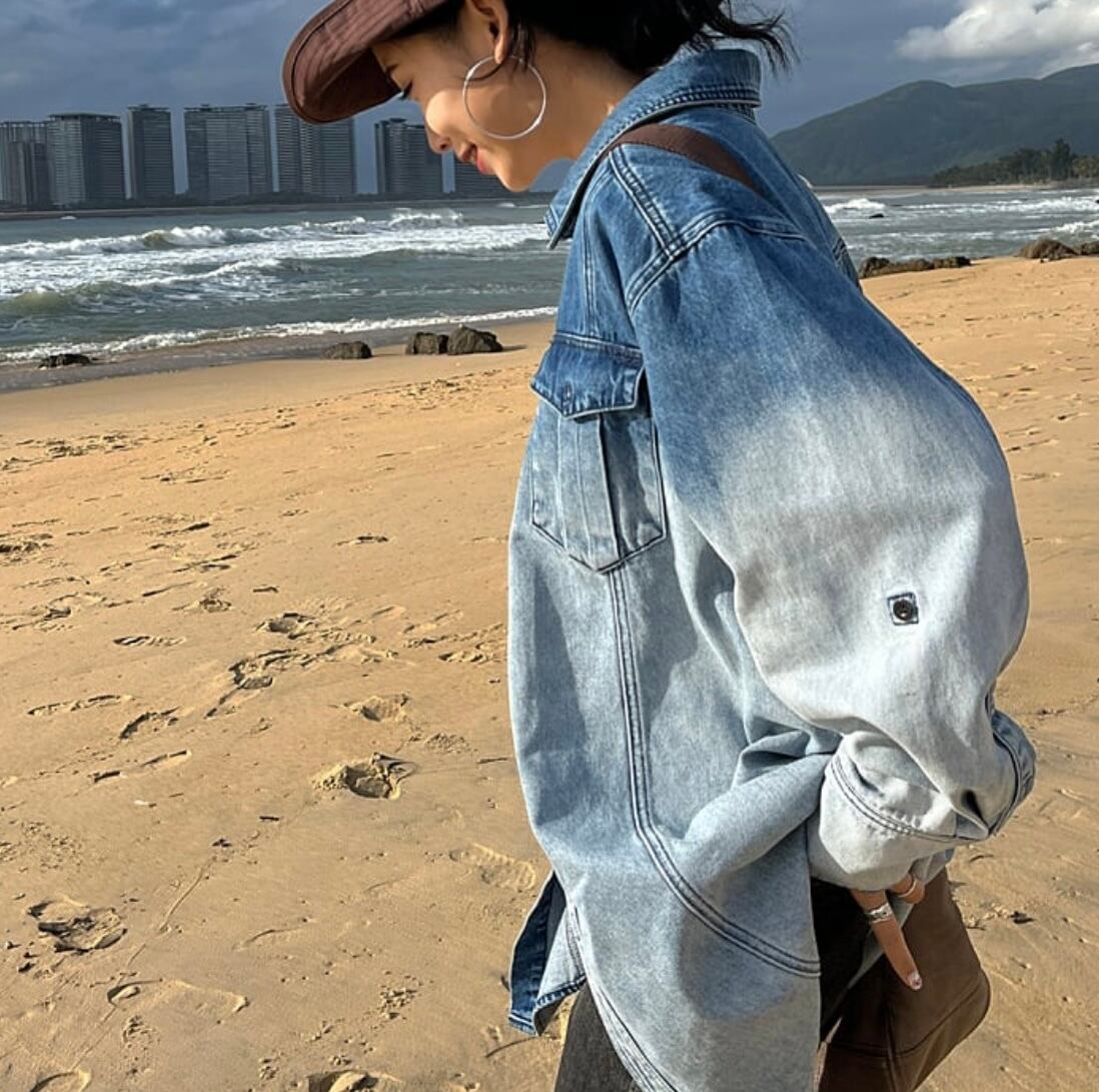 グラデーションデニムシャツ