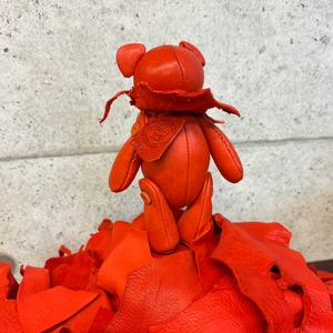 【抽選限定】250th Anniversary　マイスターの手作り「ベルズベア」キョンレザーの特別バージョン　写真の1点販売です