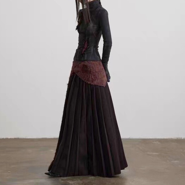 Asymmetric pleated detail skirt C1423