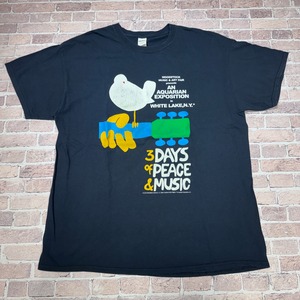 ⓀWOODSTOOK T-SHIRT