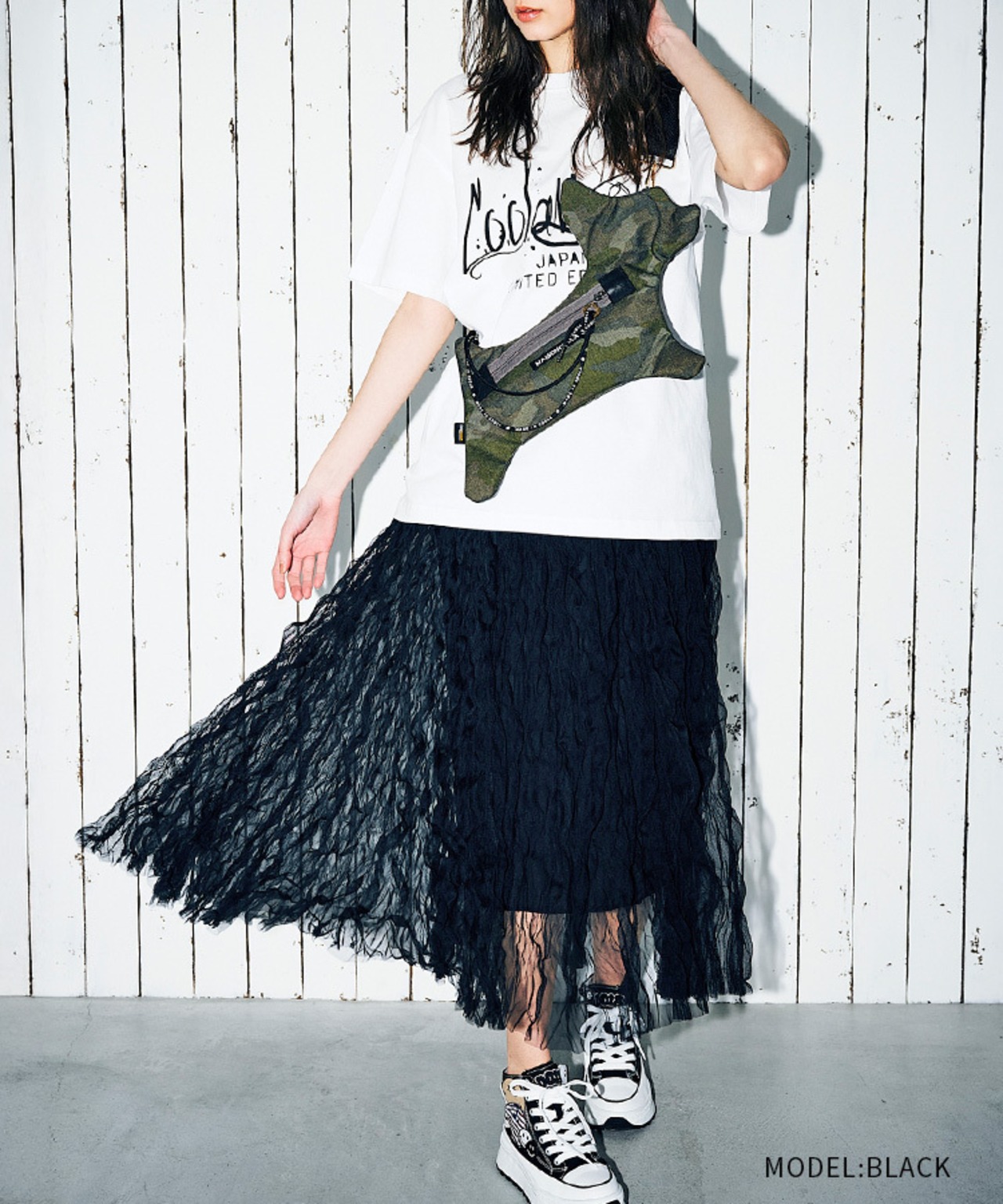 シアーリンクルフレアスカート (BLACK)　CQ-46084