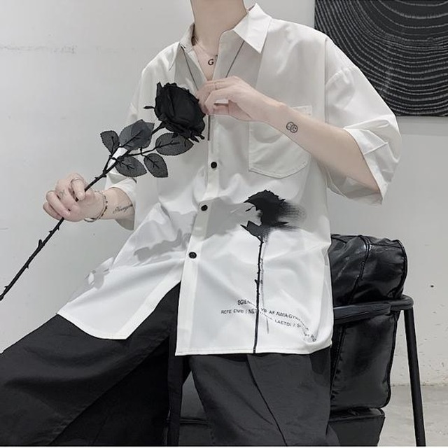 メンズ 半袖 シャツ ゆったり 病み可愛い 黒薔薇 ゴスロリ ビッグシルエット かっこいい モード系 カジュアル 韓国 オルチャン 10代 代 モード系ファッション専門店 With U メンズ 半袖 シャツ ゆったり 病み可愛い 黒薔薇 ゴスロリ ビッグシルエット かっこいい モード系 カジュアル 韓国 オルチャン 10代 代 モード系ファッション専門店 With U