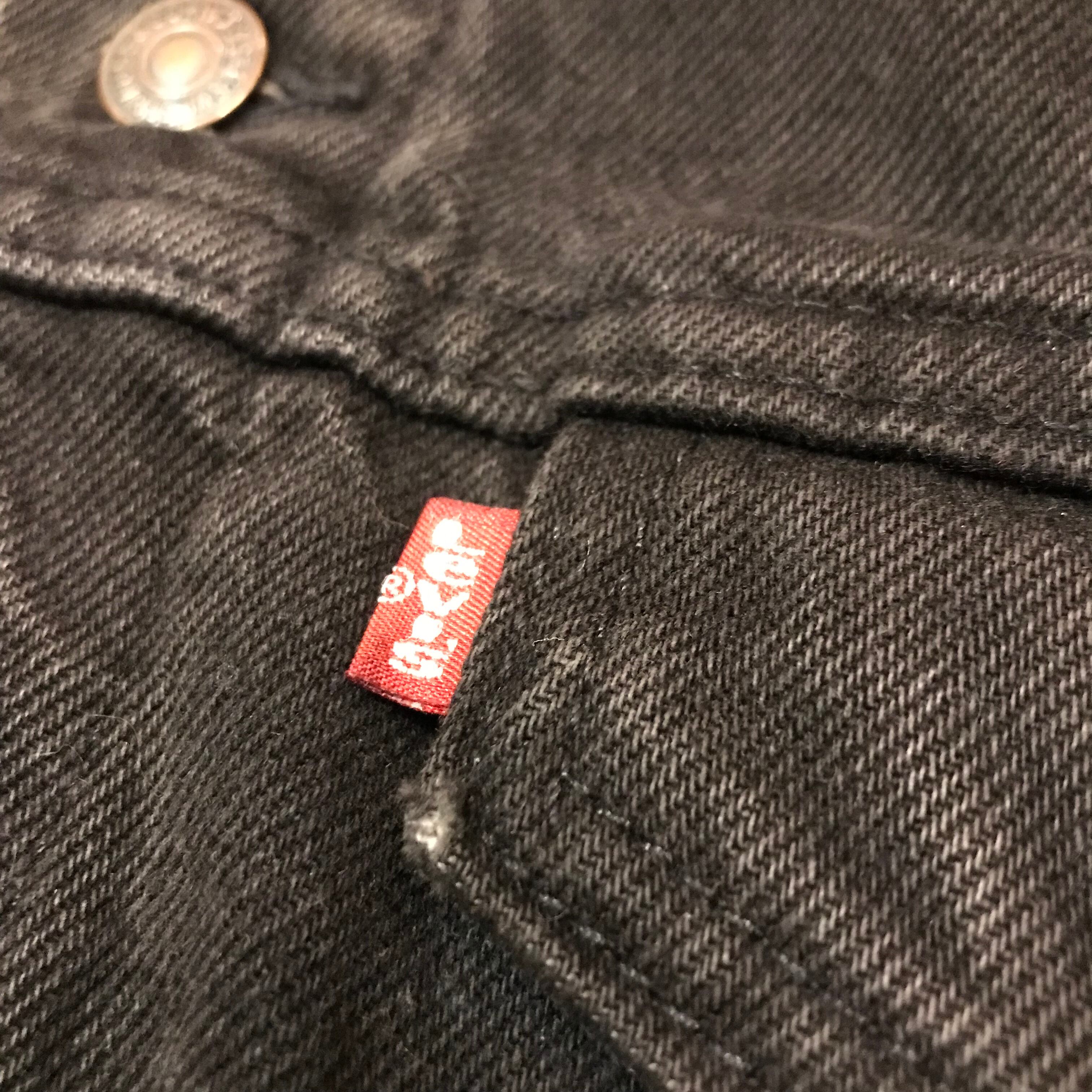 人気‼︎VINTAGE 80s Levi's ブラックデニムジャケット 80年代