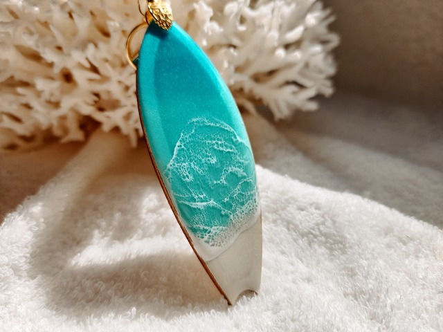 381.オーシャンレジンアート サーフボードチャーム ミニサイズ