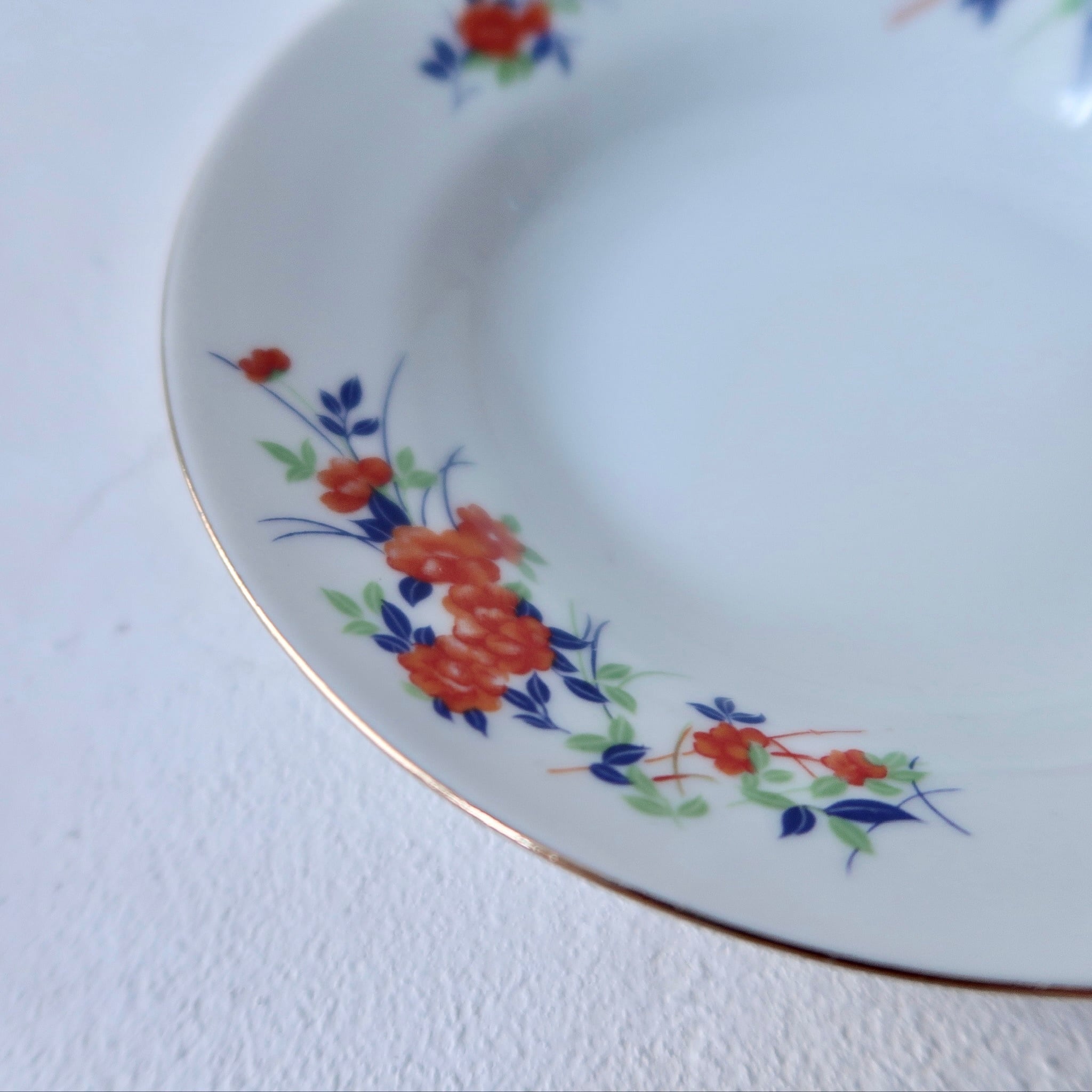 台湾食器】オレンジとブルーのお花 深皿 | SUISUI