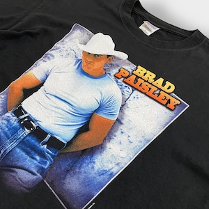 【GILDAN】ブラッドペイズリー ミュージックTシャツ ツアーTシャツ BRAD PAISLEY プリント 両面 バックプリント 音楽系 カントリー シンガーソングライター ヘビーウェイト HEAVYWEIGHT XL 黒t us古着