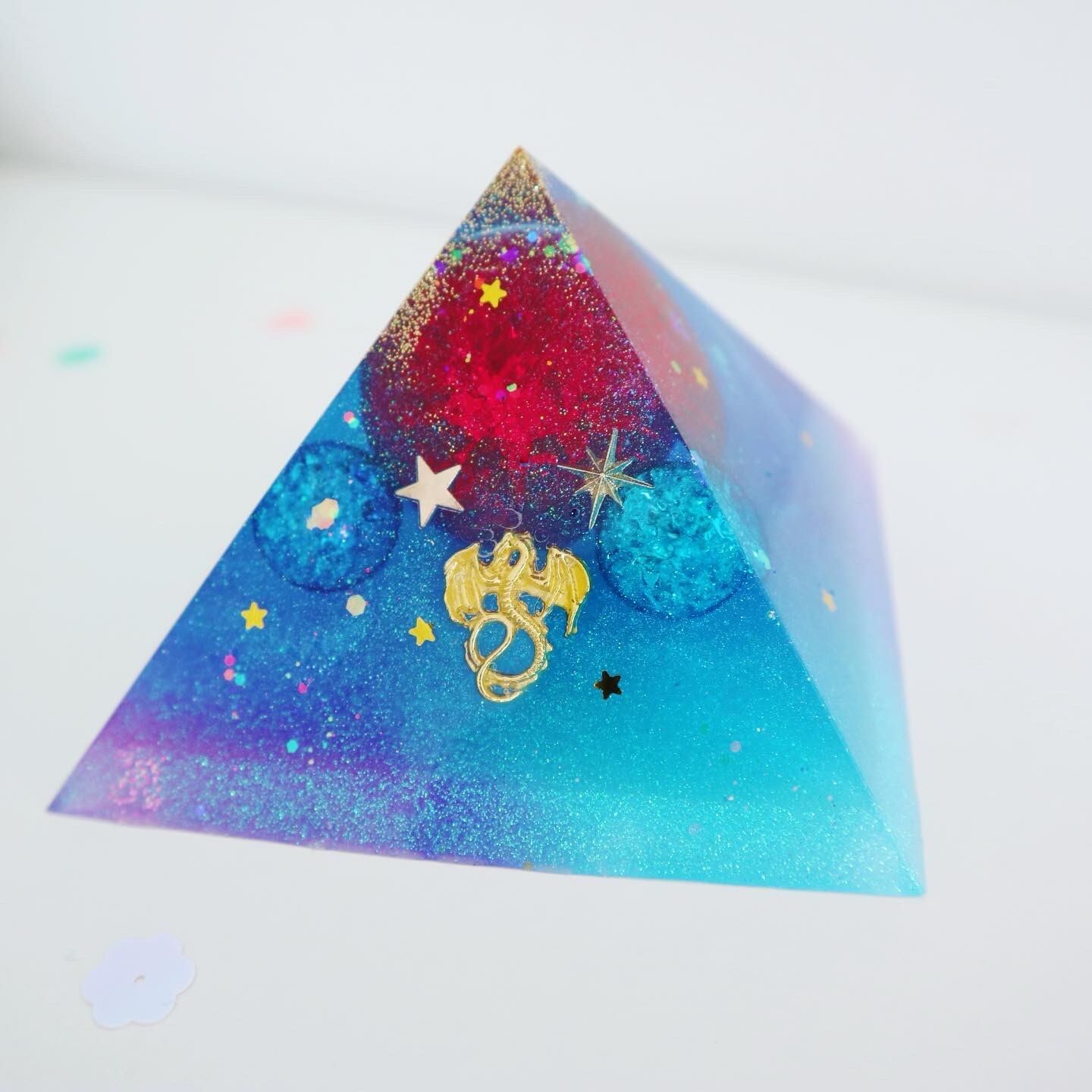 虹の光♪龍神様ピラミッドオルゴナイト