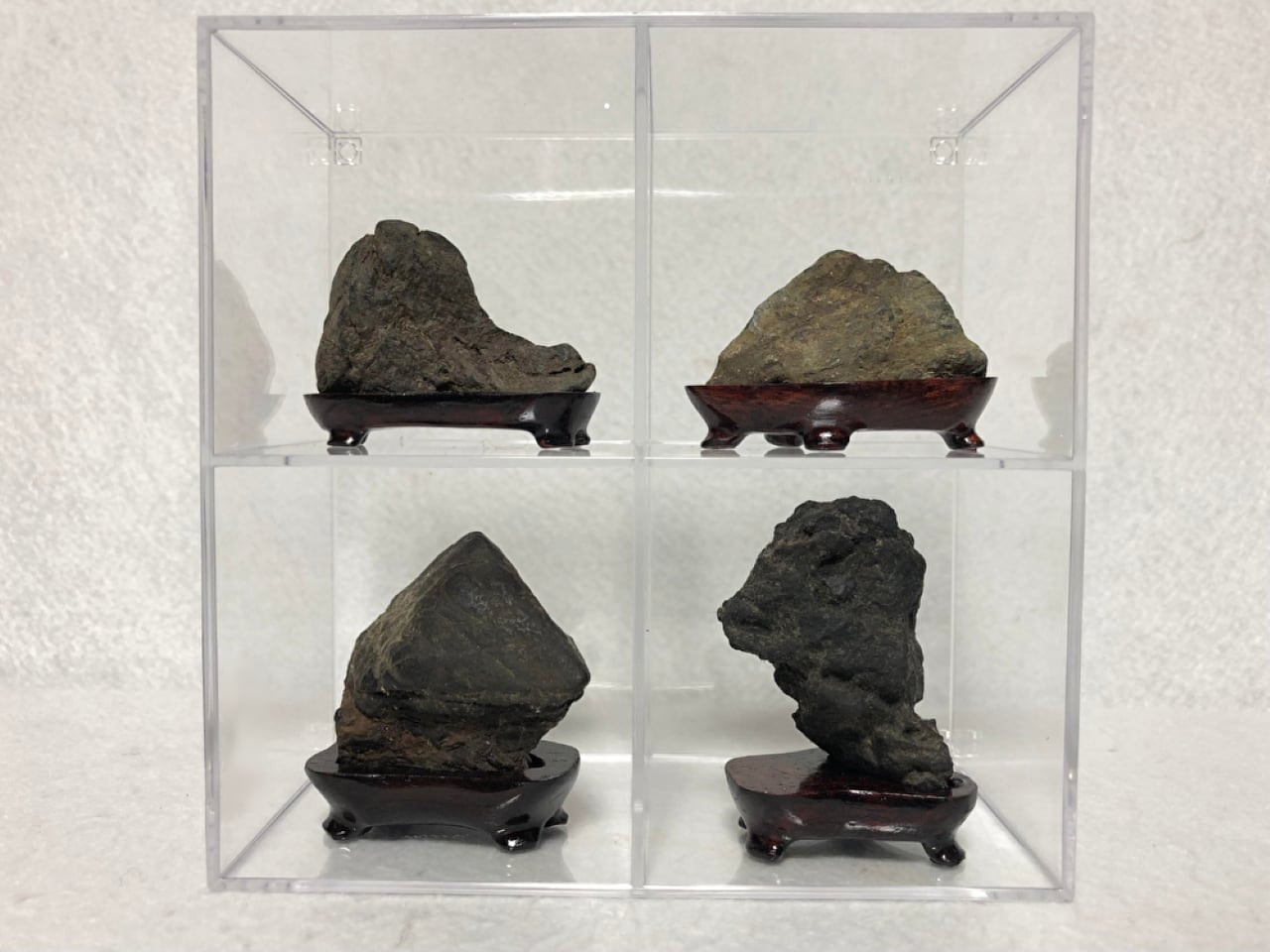 超ミニ水石 4石セット ケース付 北上川石(全石)①【CST2308-1-23】