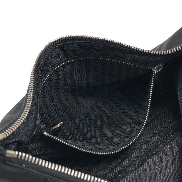 PRADA プラダ ハンドバッグ ブラック トライアングルロゴ ナイロン ミニバッグ vintage ヴィンテージ オールド 2efib2