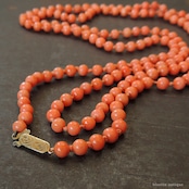 英国アンティークジュエリー 9ctゴールド コーラル ロングネックレス(ソーティングメモ付)